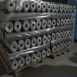 鋼結(jié)構(gòu)建筑的守護(hù)者 高品質(zhì)金屬屋面專用0.25mm防水透汽膜墊層探析